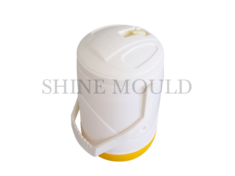 Bi-Color Food Keeper mould